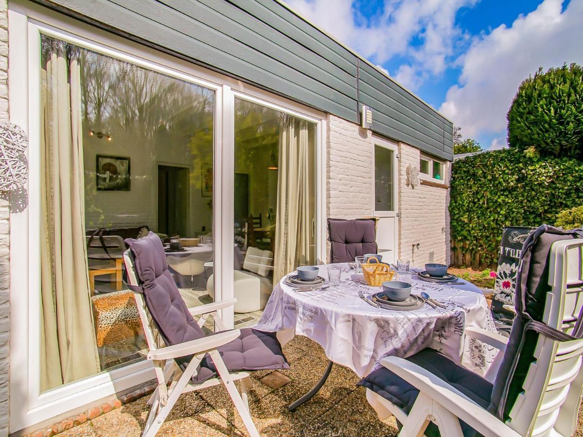 Lovely Bungalow In Noordwijkerhout With Garden Luaran gambar